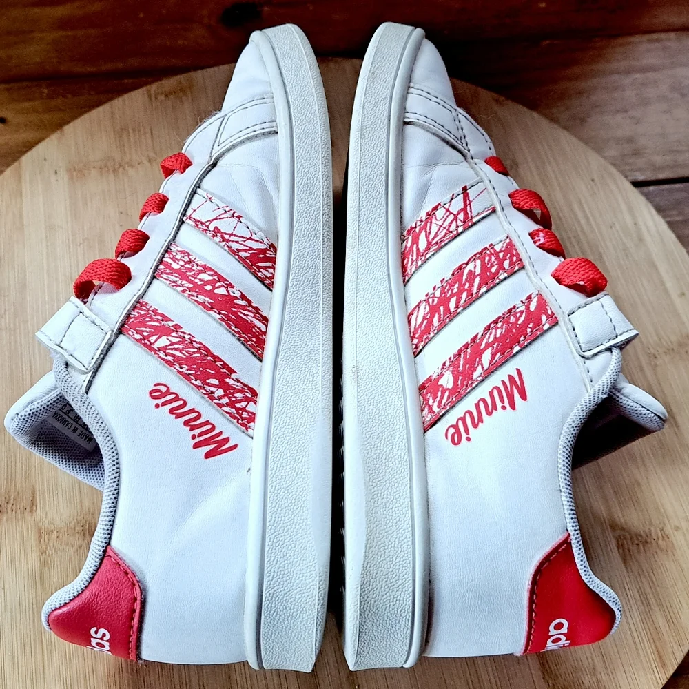 Adidas Disney Minnie Mouse Grand Court Shoes Kid's Size 2 White Red GZ3318